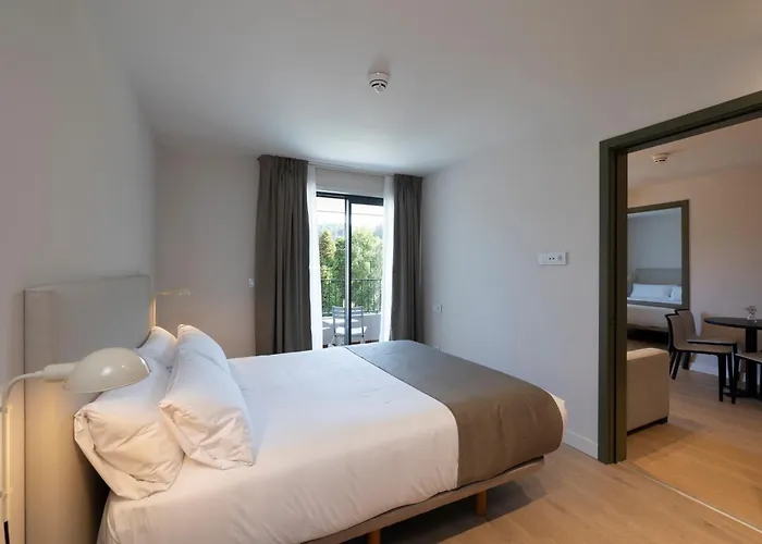 Hotel H4 Cangas 3 Superior