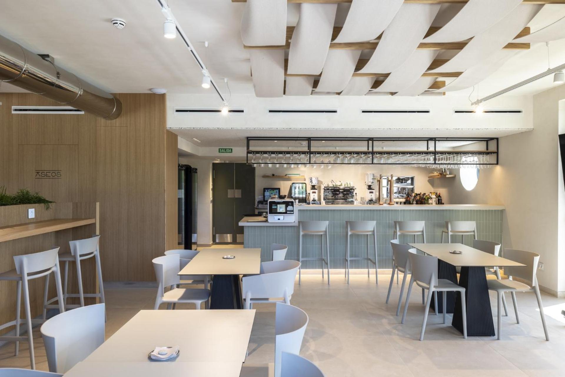 Hotel H4 3 Superior 3*